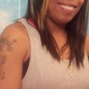 Meet your Posher, Shira